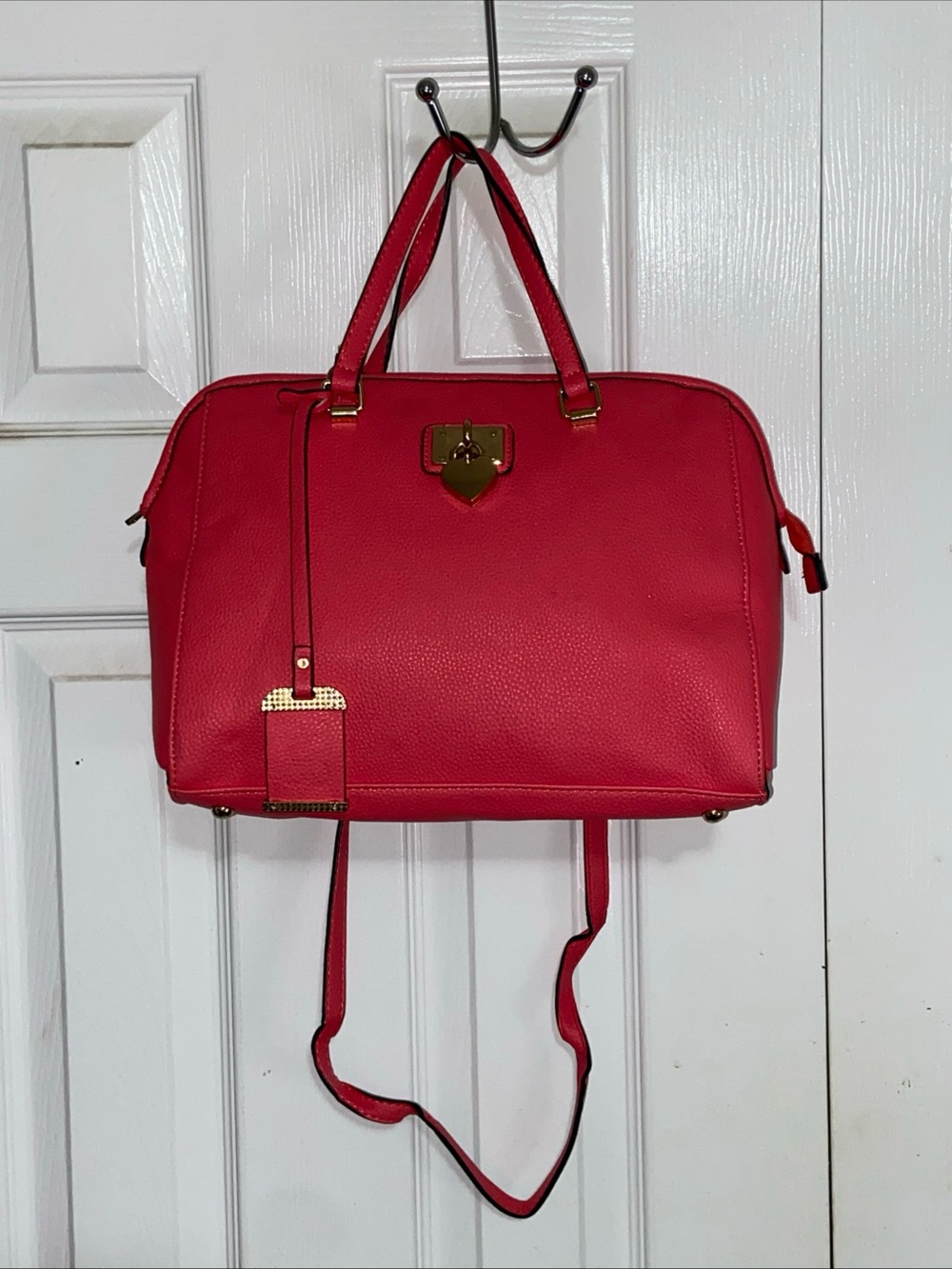 Women’s pink Leather Tote Bag with Detachable Strap and holster